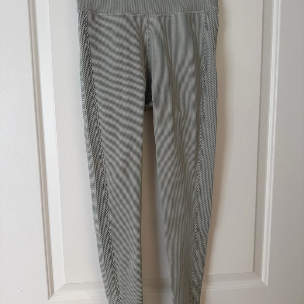 Aerie Ribbed Hi-Rise Leggings in Light Green